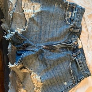 Abercrombie mom shorts